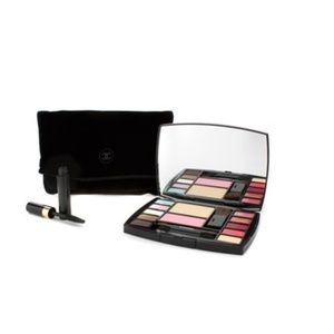 Chanel Travel Makeup Palette